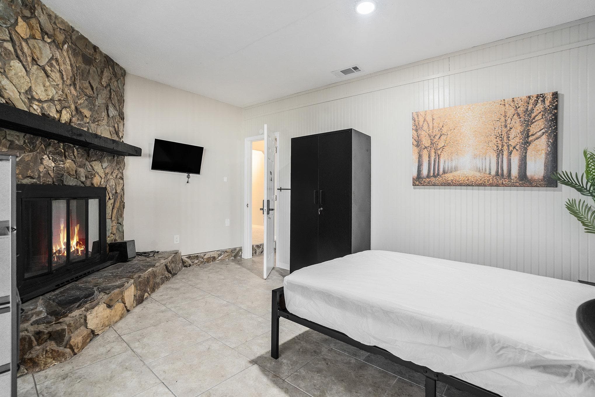 Upgraded Large Room, New Port Richey