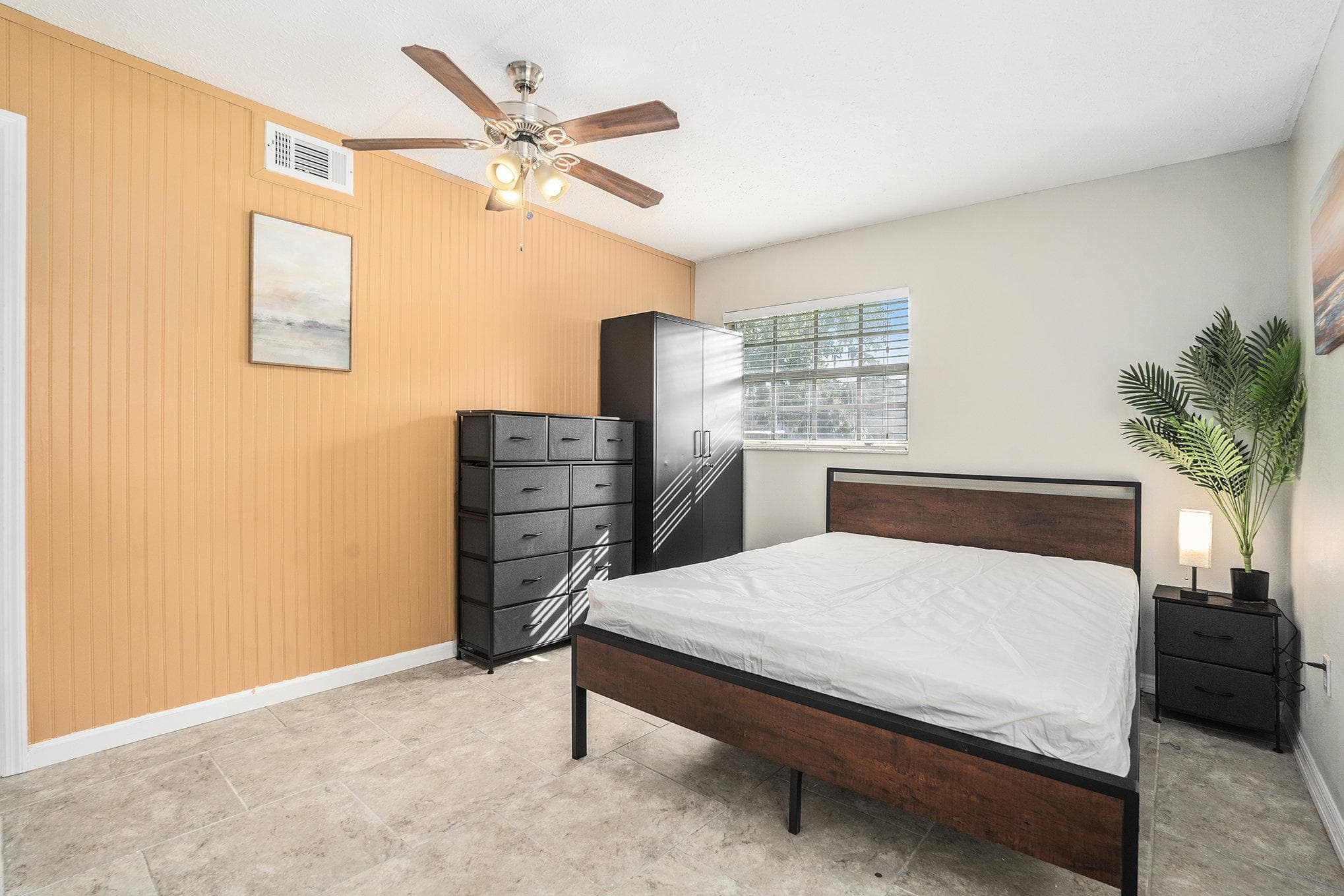 Upgraded Large Room, New Port Richey