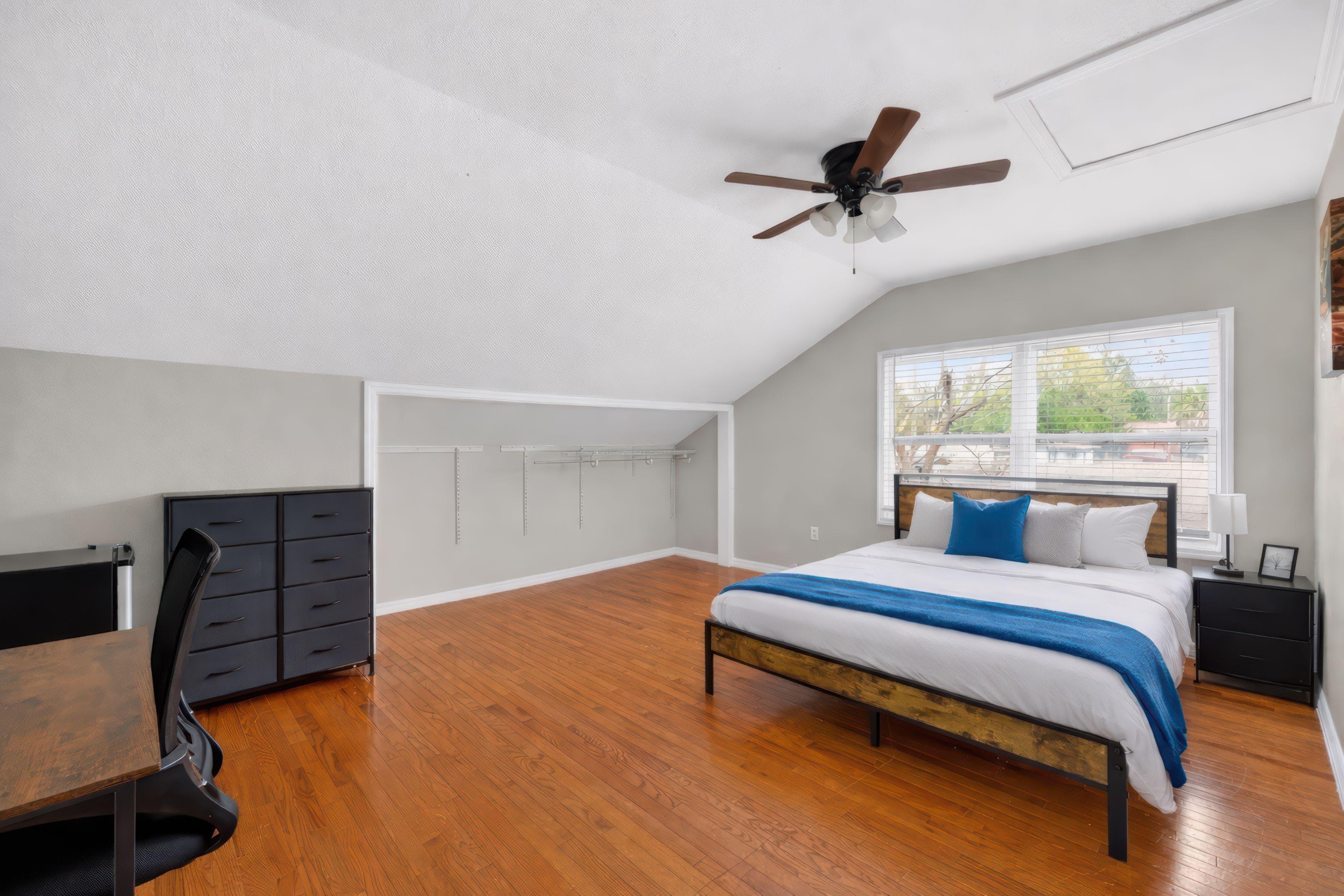 Upgraded Room (Elephant), furnished room in Tampa