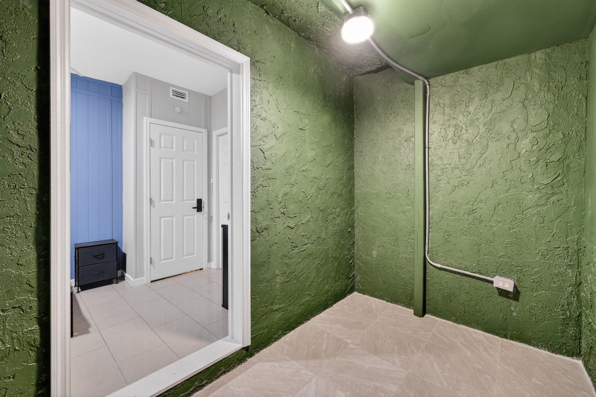 Private Entrance Suite (Rabbit), Tampa