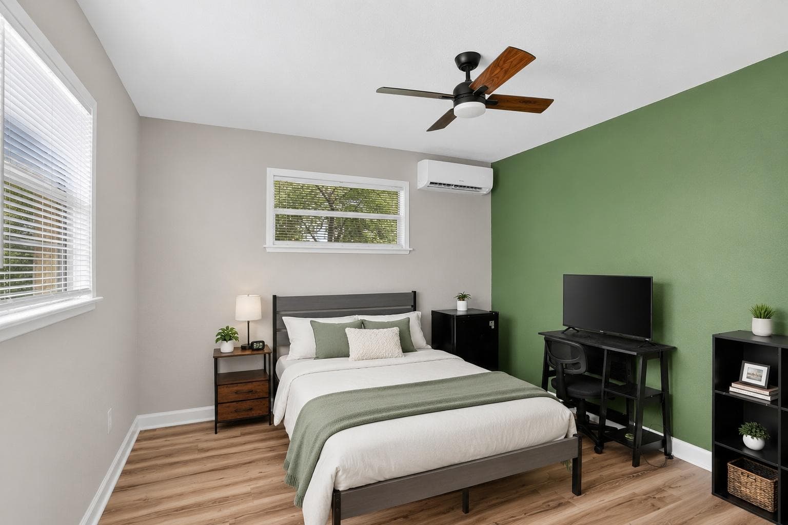 Upgraded Room Antelope, furnished room in Orlando