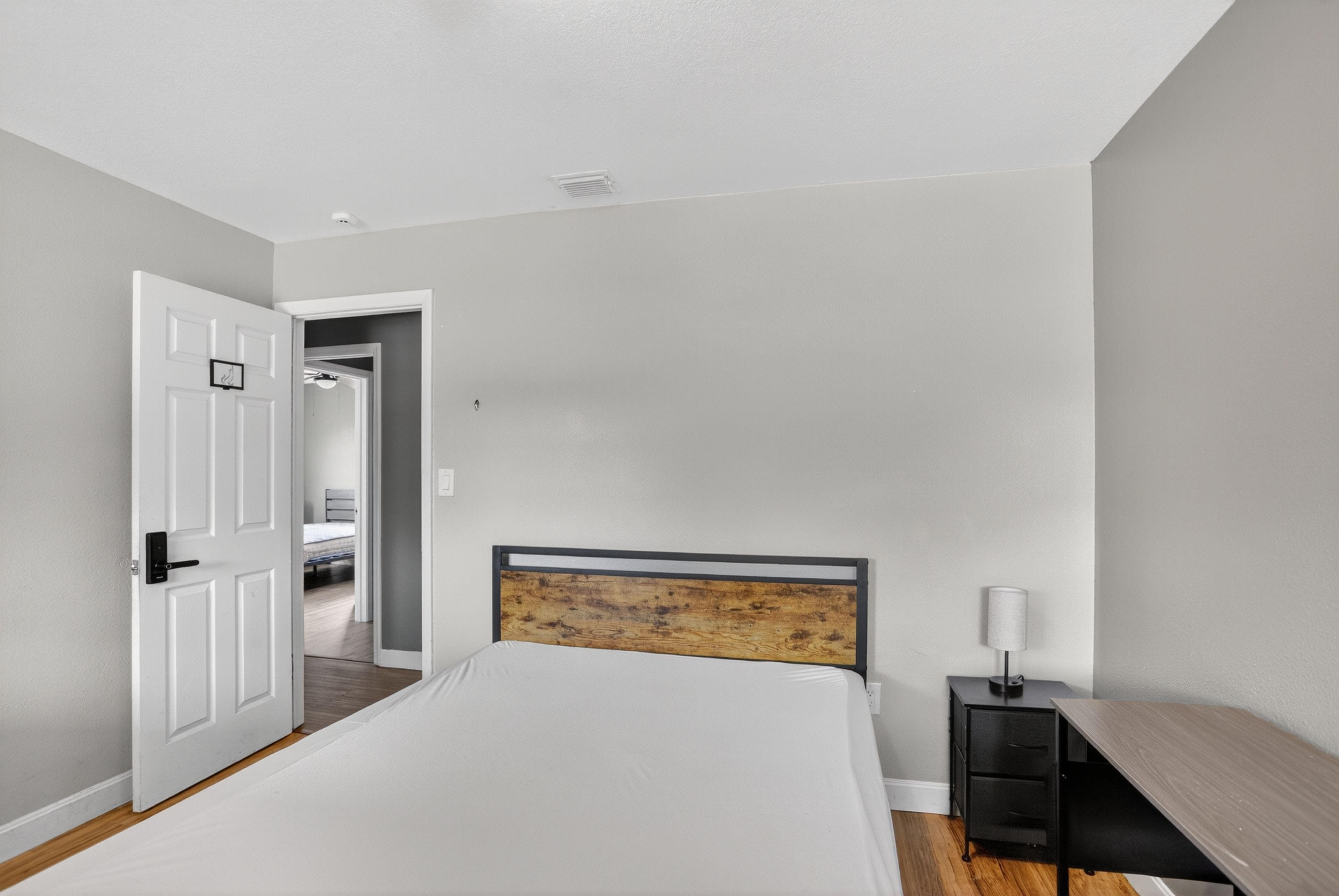 Upgraded Room (Cat), Orlando