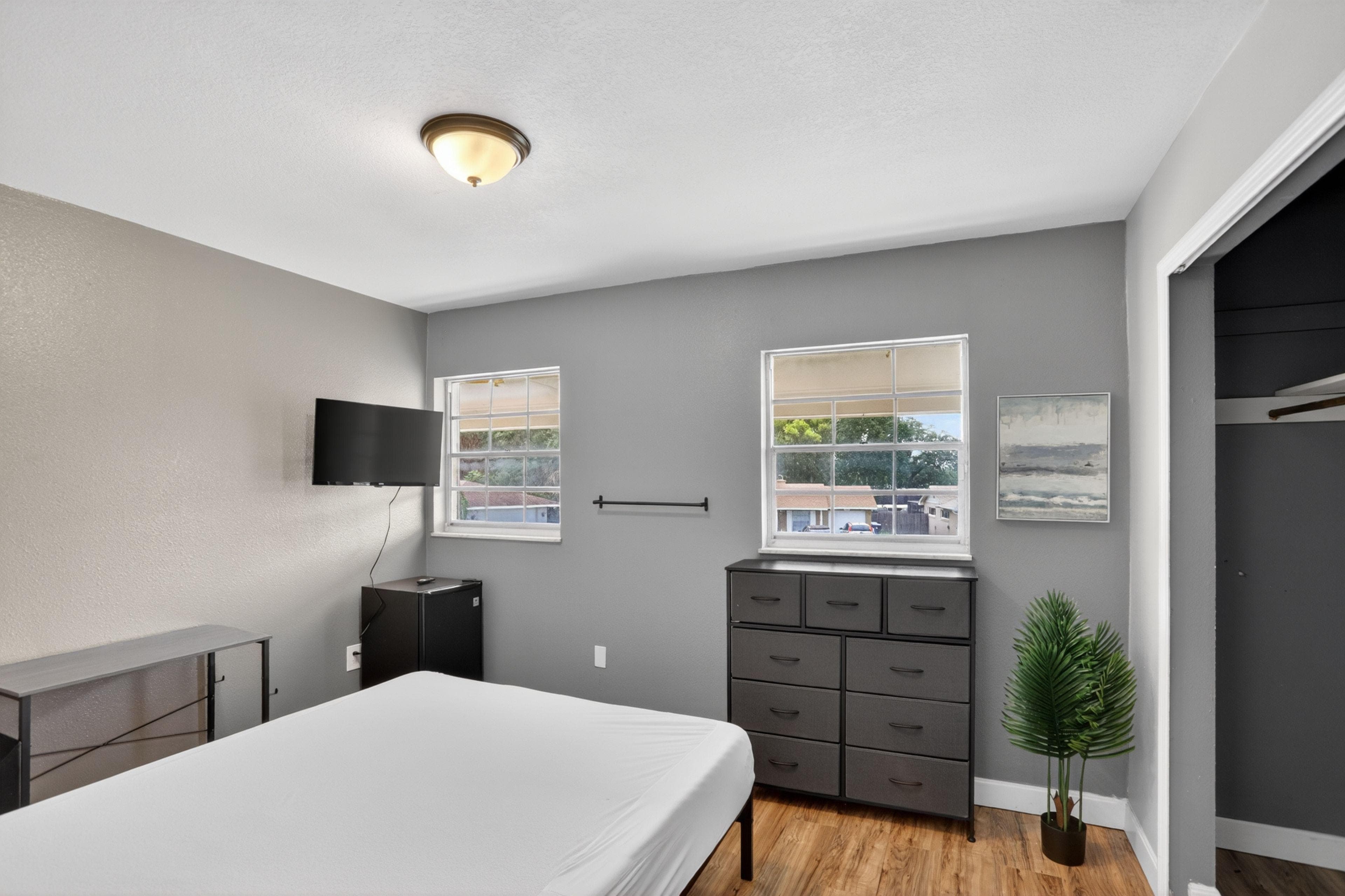 Upgraded Room (Cat), Orlando