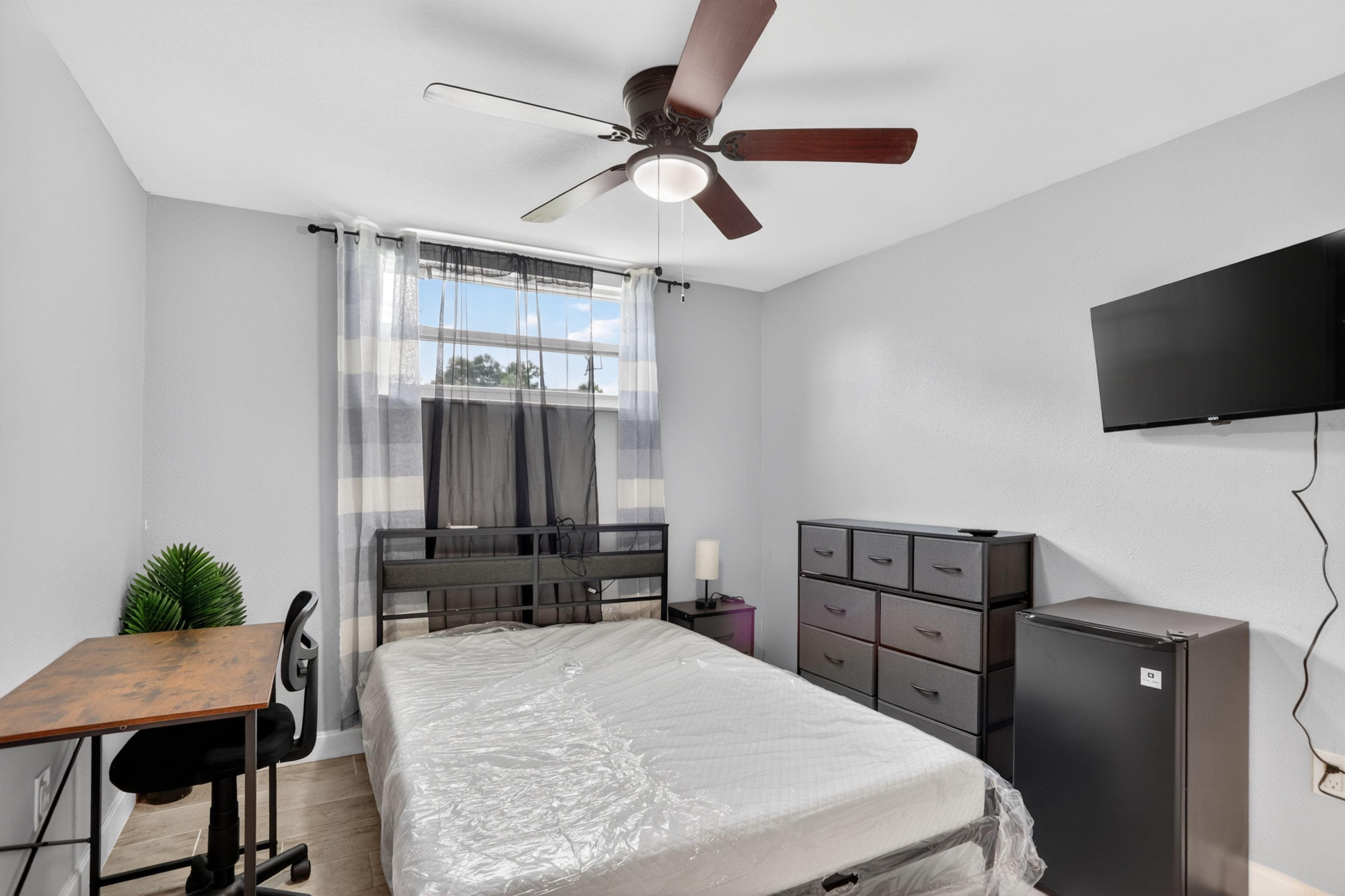 Upgraded Room (Fox), Orlando