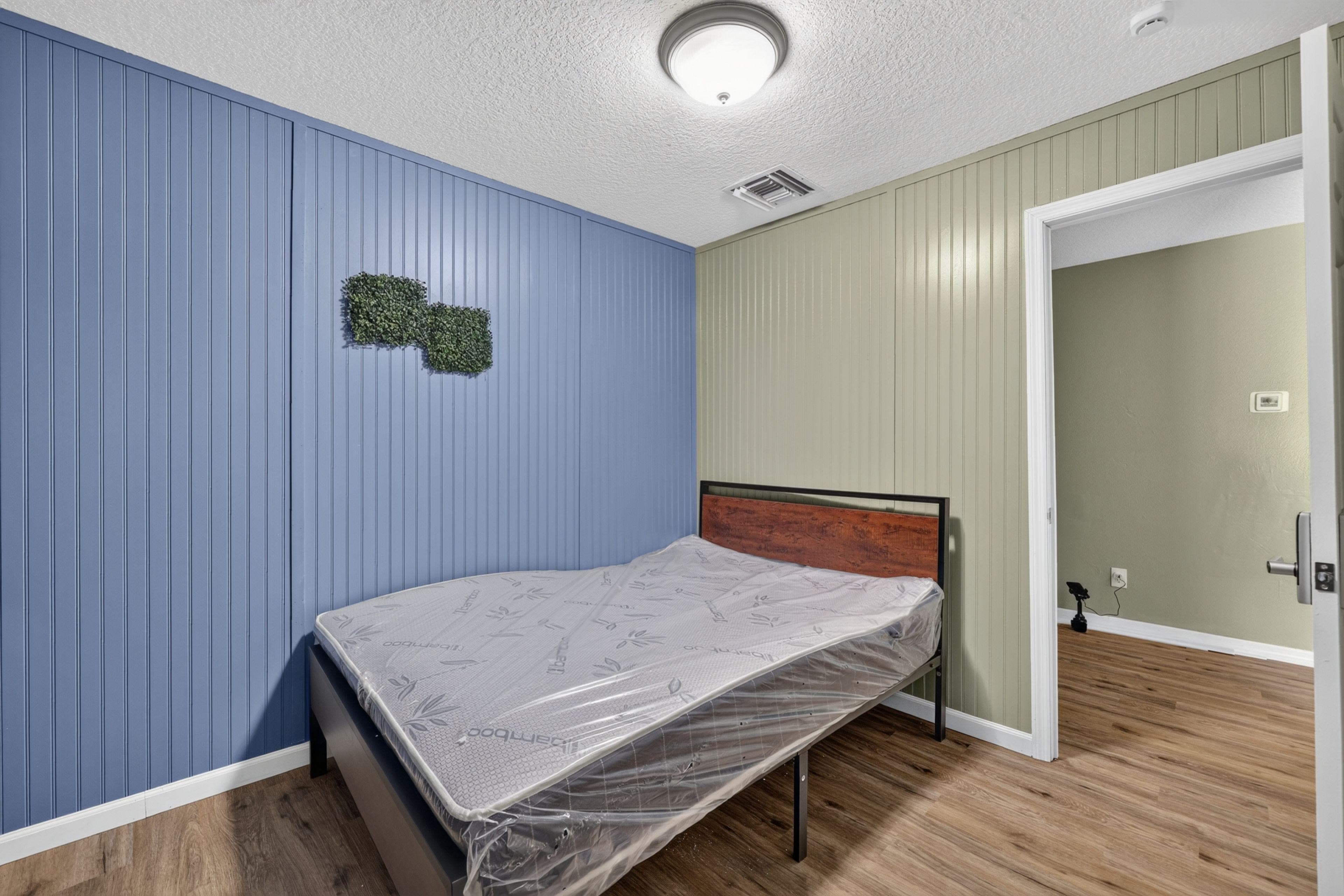 Standard Room Side B (Butterfly), Tampa