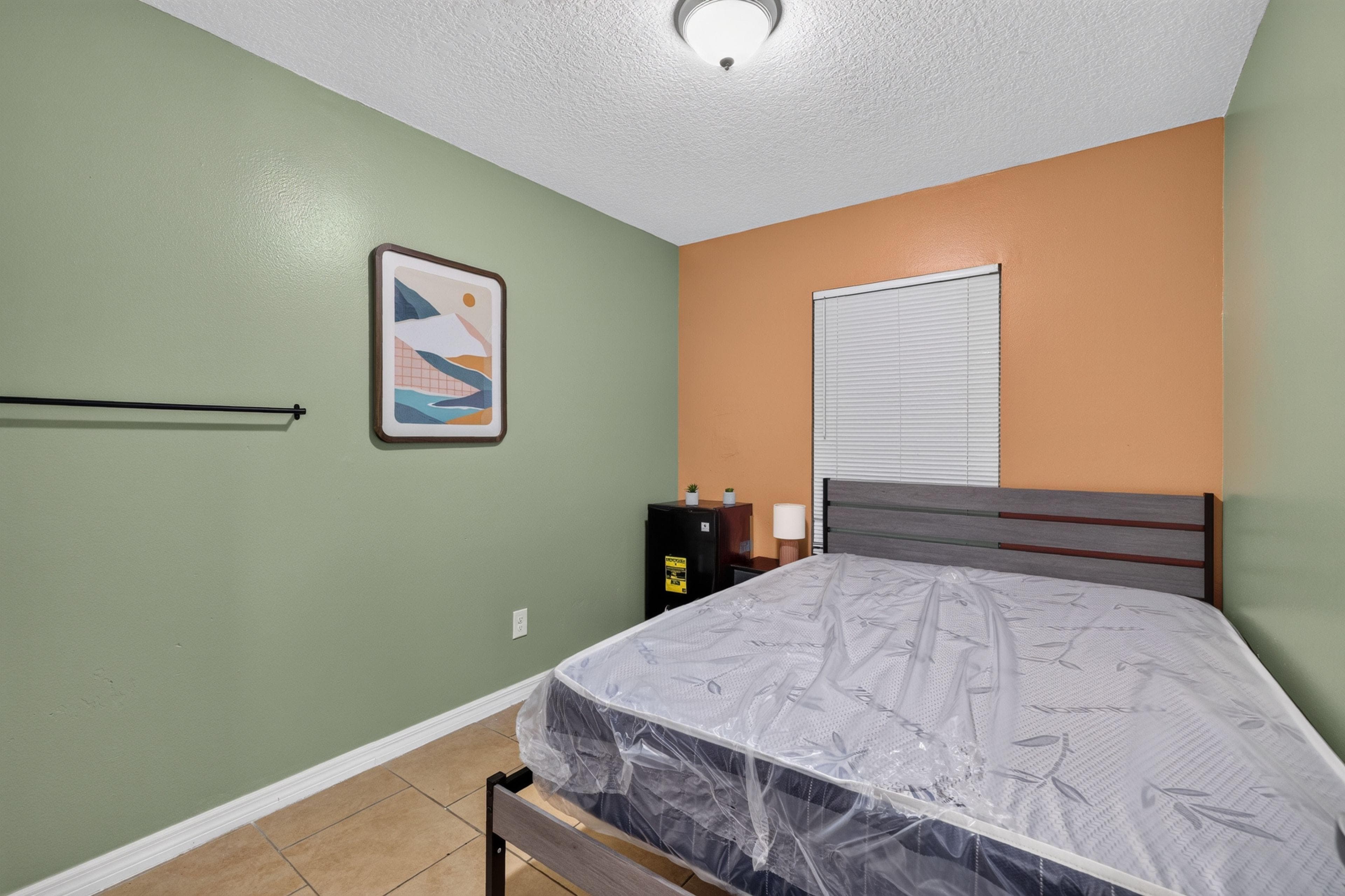 Standard Room Side B (Camel), Tampa
